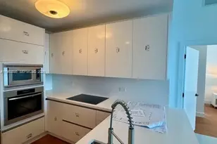 6799 Collins Ave, Miami Beach, FL 33141 - Photo 4