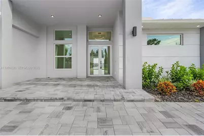 2207 SW 32th St, Cape Coral, FL 33914 - Photo 4