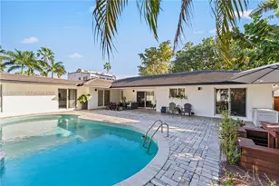 1071 NE 83rd St, Miami, FL 33138 - Photo 28