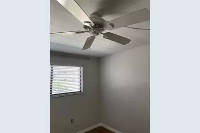 2121 Collier Ave #215, Fort Myers, FL 33901 - Photo 4