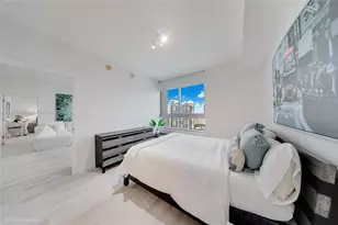 90 SW 3rd St, Miami, FL 33130 - Photo 8