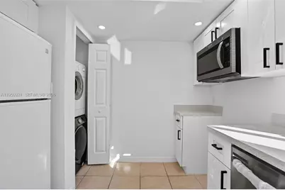 2475 NW 16th St Rd #310, Miami, FL 33125 - Photo 40