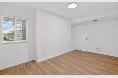 2475 NW 16th St Rd #310, Miami, FL 33125 - Photo 42