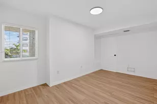 2475 NW 16th St Rd, Miami, FL 33125 - Photo 42