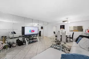 8415 SW 107th Ave, Miami, FL 33173 - Photo 4