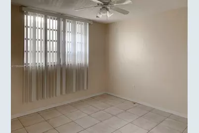 2855 Leonard Dr #H404, Aventura, FL 33160 - Photo 10