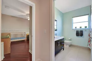 2533 Eagle Run Cir, Weston, FL 33327 - Photo 58