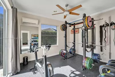 2533 Eagle Run Cir, Weston, FL 33327 - Photo 88