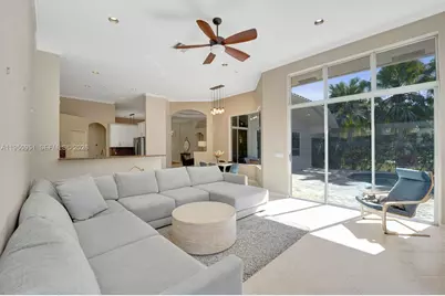 2533 Eagle Run Cir, Weston, FL 33327 - Photo 82