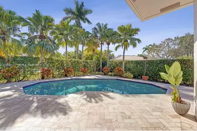 2533 Eagle Run Cir, Weston, FL 33327 - Photo 10
