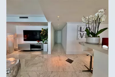 1800 N Bayshore Dr #1801, Miami, FL 33132 - Photo 60