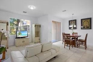 419 Rainbow Springs Terrace, Royal Palm Beach, FL 33411 - Photo 10