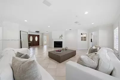 6801 SW 126th Ter, Pinecrest, FL 33156 - Photo 10