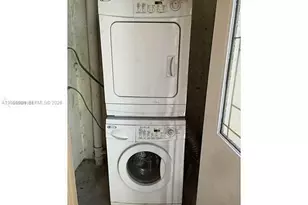 8106 SW 21st Ct, Miramar, FL 33025 - Photo 12