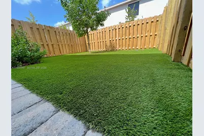 429 NE 12th Street #0, Florida City, FL 33034 - Photo 6