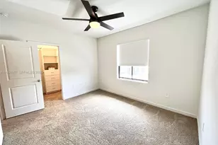 429 NE 12th St, Florida City, FL 33034 - Photo 14