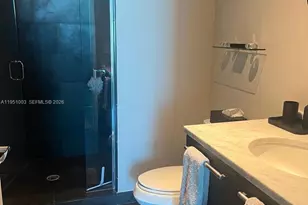 900 Biscayne Blvd, Miami, FL 33132 - Photo 14