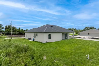 3318 30th St SW, Lehigh Acres, FL 33976 - Photo 36