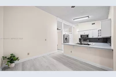 9798 SW 147th Pl, Miami, FL 33196 - Photo 4