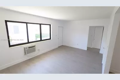 811 81st St #2, Miami Beach, FL 33141 - Photo 4