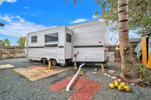 1765 SW 3rd Ct, Homestead, FL 33030 - Photo 26