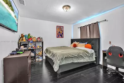 1765 SW 3rd Ct, Homestead, FL 33030 - Photo 12