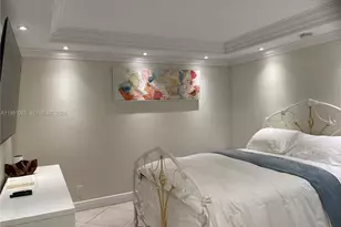 2555 Collins Ave, Miami Beach, FL 33140 - Photo 6