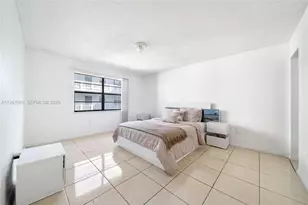 13500 NE 3rd Ct, North Miami, FL 33161 - Photo 14