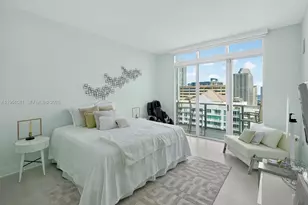 1155 Brickell Bay Dr, Miami, FL 33131 - Photo 14
