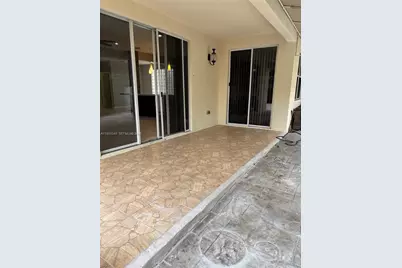 15465 SW 36th Ter, Miami, FL 33185 - Photo 4