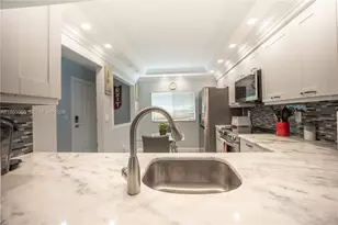 4000 Crystal Lake Dr, Deerfield Beach, FL 33064 - Photo 4