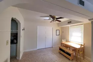 655 NE 122nd St, North Miami, FL 33161 - Photo 22