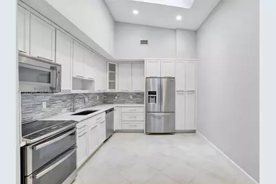 21248 Harbor Way #243-24, Aventura, FL 33180 - Photo 2