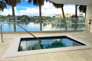 5900 Collins Ave, Miami Beach, FL 33140 - Photo 26