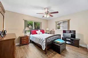 4714 NW 50th Ct, Tamarac, FL 33319 - Photo 6