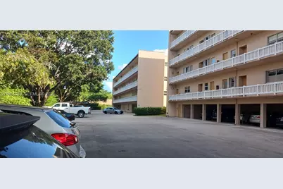 6731 Cypress Rd #310, Plantation, FL 33317 - Photo 10