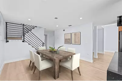 7472 NW 167th St, Hialeah, FL 33015 - Photo 14