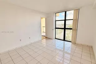 11800 SW 18th St, Miami, FL 33175 - Photo 10