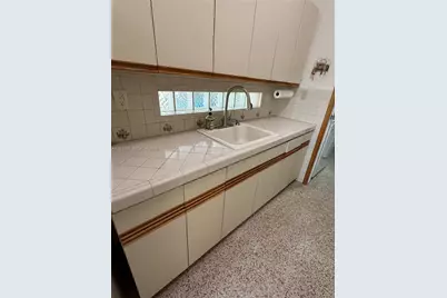 8431 SW 27th Ter, Miami, FL 33155 - Photo 12