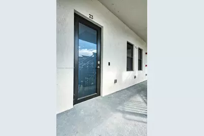 7831 NW 104th Ave #23, Doral, FL 33178 - Photo 2