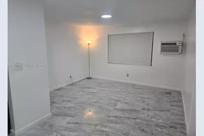 5120 NE 18th Ave #2, Fort Lauderdale, FL 33334 - Photo 4