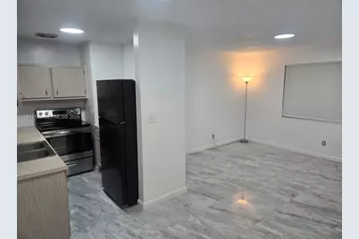 5120 NE 18th Ave #2, Fort Lauderdale, FL 33334 - Photo 1