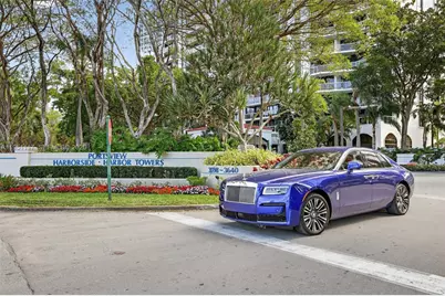 3598 Yacht Club Dr #PH2, Aventura, FL 33180 - Photo 2