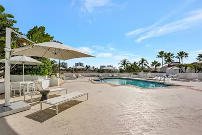 3598 Yacht Club Dr #PH2, Aventura, FL 33180 - Photo 82