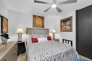 15977 SW 141st St, Miami, FL 33196 - Photo 52