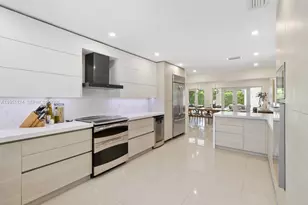 5601 Maggiore St, Coral Gables, FL 33146 - Photo 10