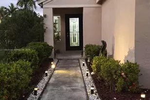 1308 Alexander Bend, Weston, FL 33327 - Photo 4