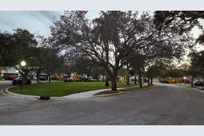 1308 Alexander Bnd, Weston, FL 33327 - Photo 42