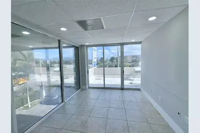 5590 W 20th Ave, Hialeah, FL 33016 - Photo 26