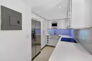 2401 Collins Ave, Miami Beach, FL 33140 - Photo 2